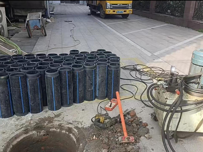 承留镇PE置换管厂家 DN315置换管 非开挖管短管置换